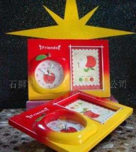 供應紅黃色蘋果鬧鐘座鐘 | 臺鐘精品，點亮溫馨家居生活